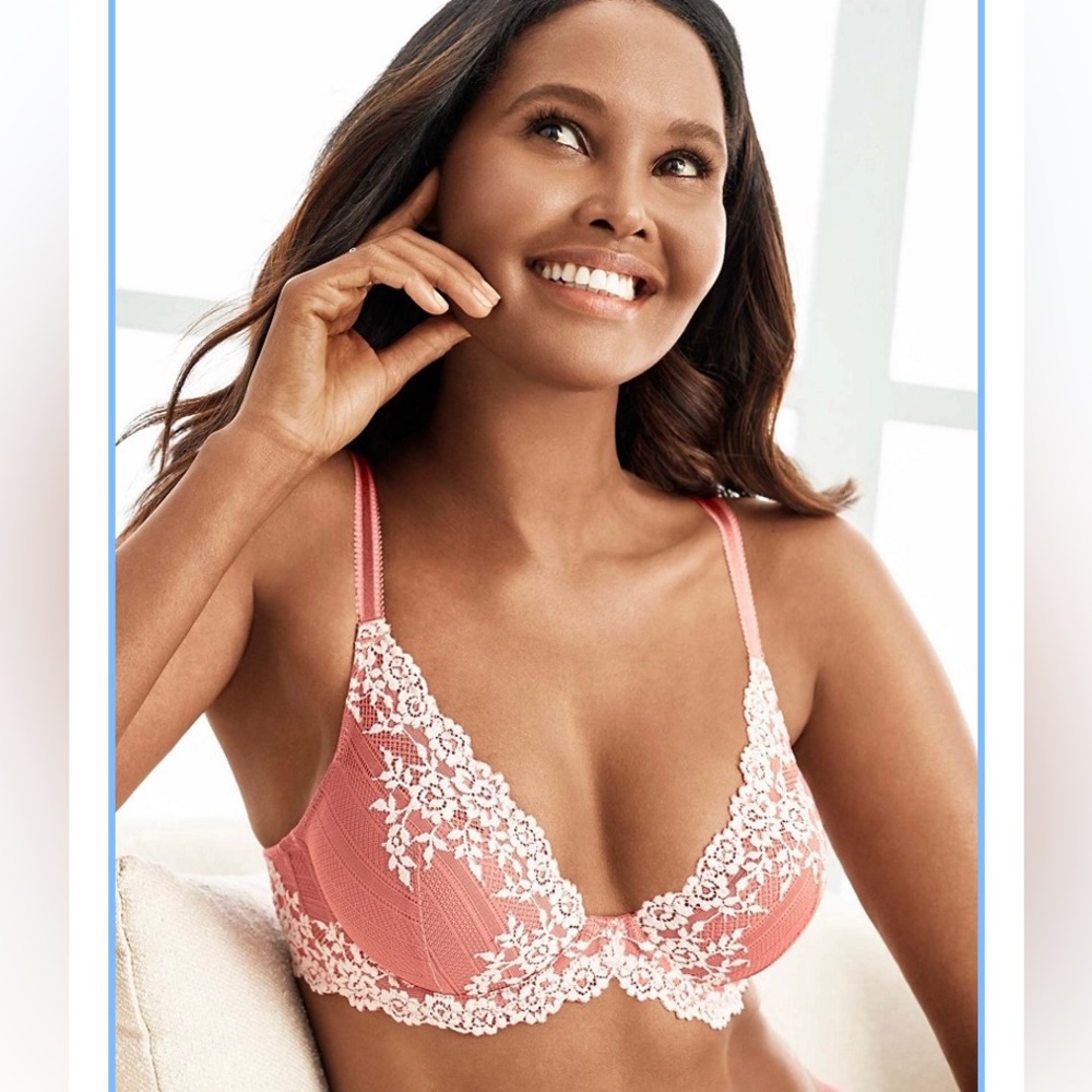 Wacoal Embrace Lace Plunge Bra - 34DD